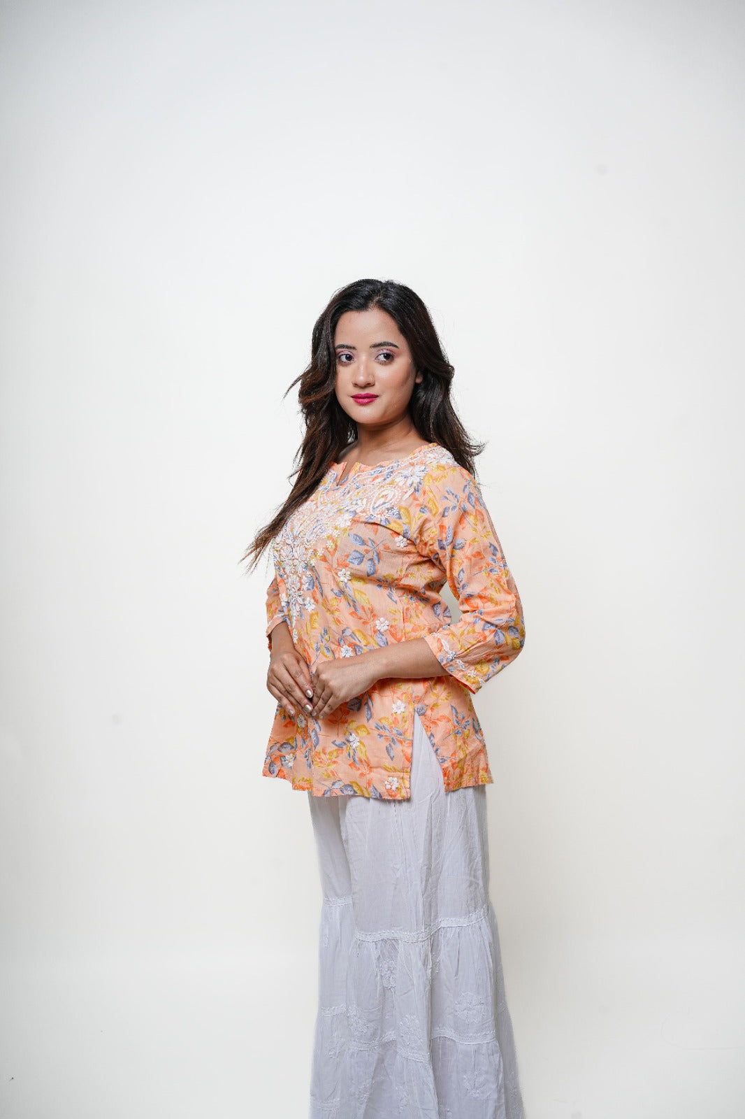 Chikankari Hand Embroidered | Short Kurti | Mul cotton | Peach Floral